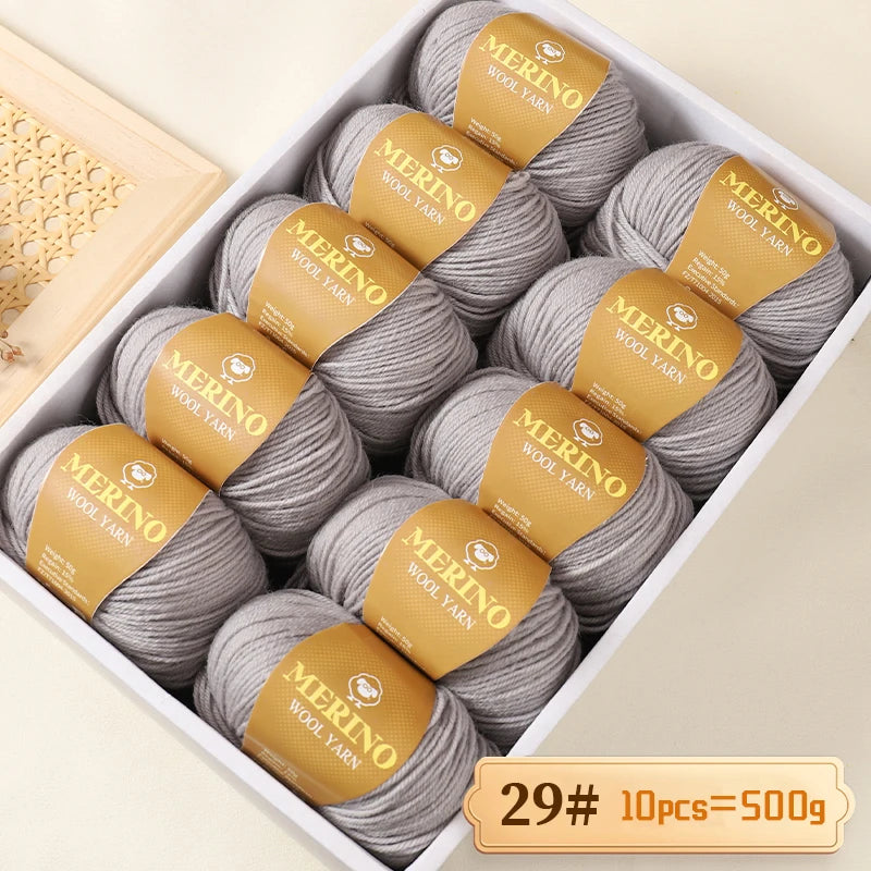 Výhodné balení 500g (10 klubek po 50 g) 95 % merino příze, v mnoha odstínech s 20 % SLEVOU