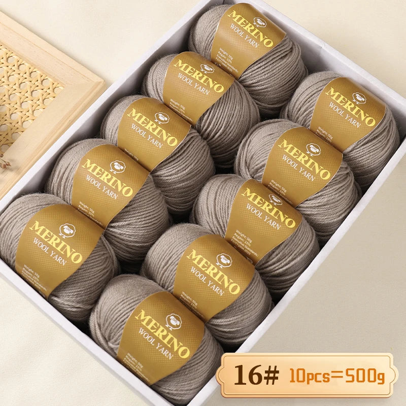 Výhodné balení 500g (10 klubek po 50 g) 95 % merino příze, v mnoha odstínech s 20 % SLEVOU