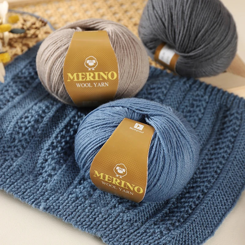 Výhodné balení 500g (10 klubek po 50 g) 95 % merino příze, v mnoha odstínech s 20 % SLEVOU