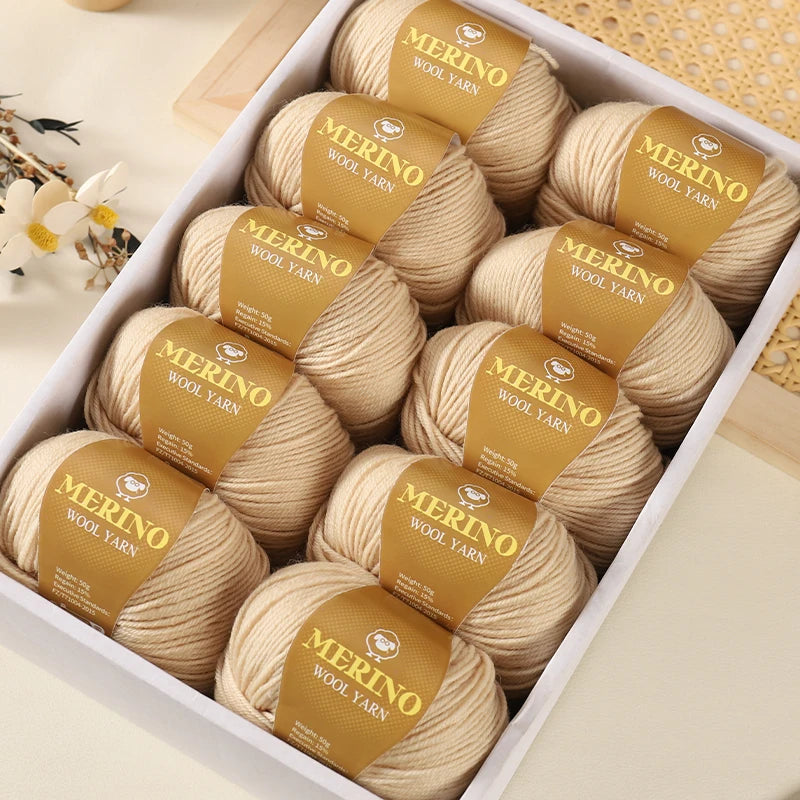 Výhodné balení 500g (10 klubek po 50 g) 95 % merino příze, v mnoha odstínech s 20 % SLEVOU