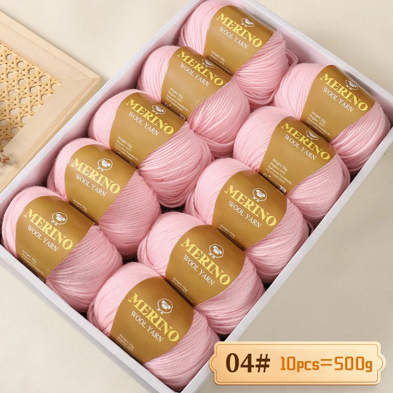 Výhodné balení 500g (10 klubek po 50 g) 95 % merino příze, v mnoha odstínech s 20 % SLEVOU