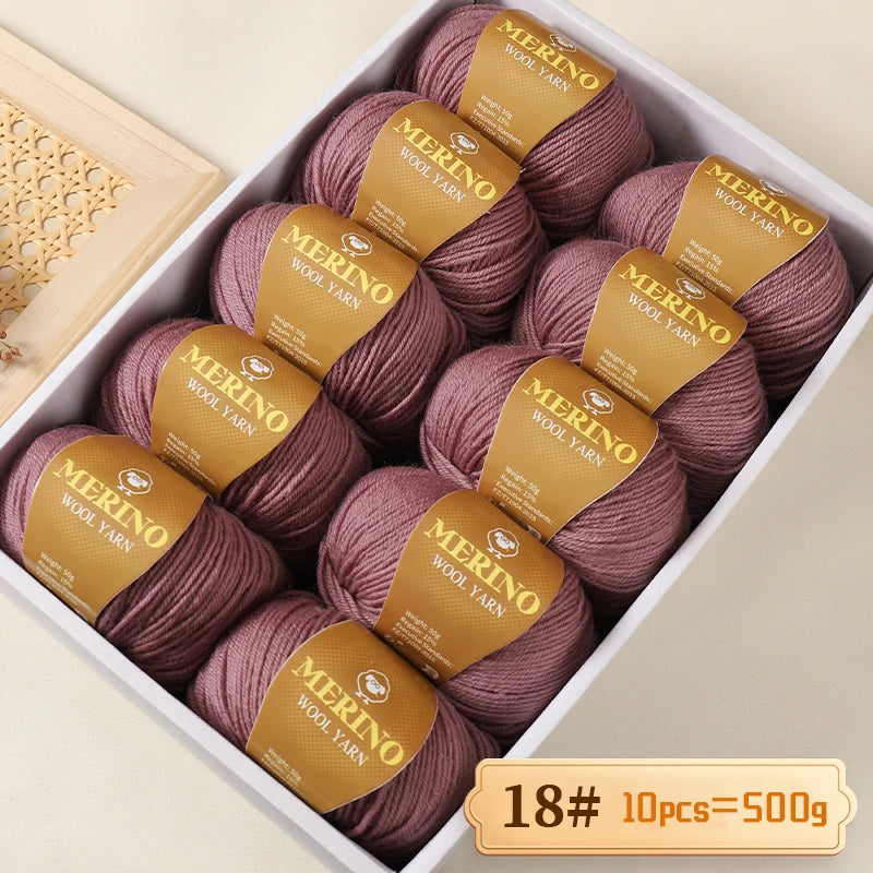 Výhodné balení 500g (10 klubek po 50 g) 95 % merino příze, v mnoha odstínech s 20 % SLEVOU