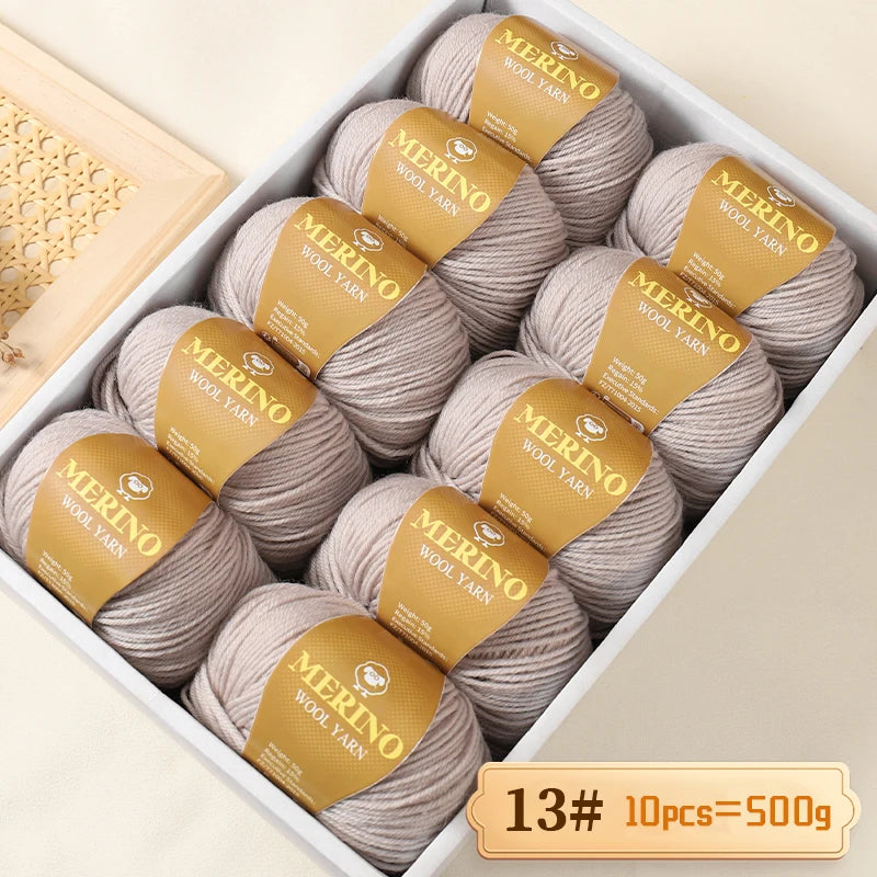 Výhodné balení 500g (10 klubek po 50 g) 95 % merino příze, v mnoha odstínech s 20 % SLEVOU
