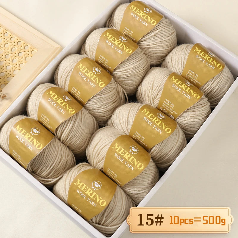 Výhodné balení 500g (10 klubek po 50 g) 95 % merino příze, v mnoha odstínech s 20 % SLEVOU