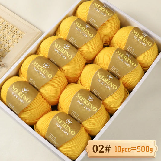 Výhodné balení 500g (10 klubek po 50 g) 95 % merino příze, v mnoha odstínech s 20 % SLEVOU